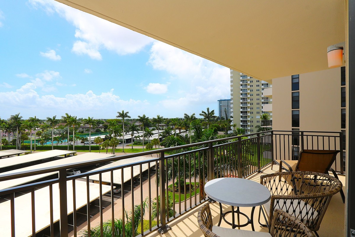 Gulfshore Rentals, LLC-Tradewinds 614-image-1